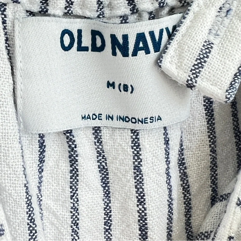 GAP Linen Romper- Like New!